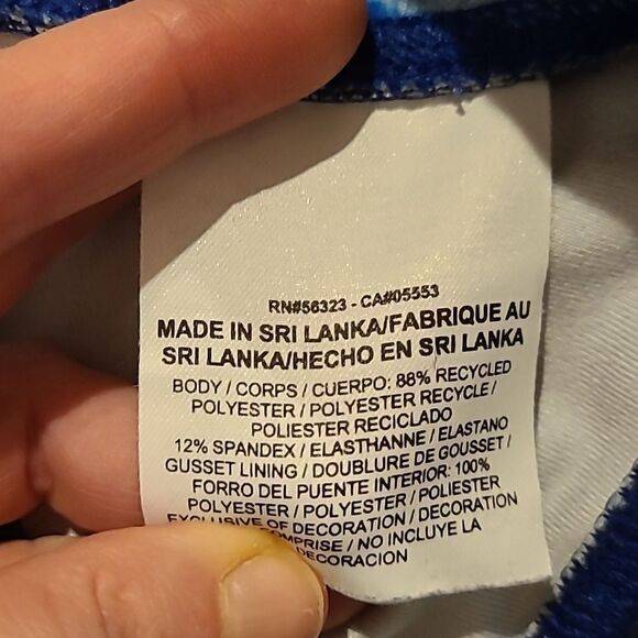 Nike one dri fit recycled polyester stretch blue tye dye athletic capris - Picture 5 of 9